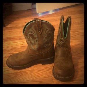 Justin cowboy boots